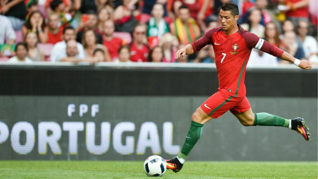 VN88 chia sẻ thông tin Cristiano Ronaldo tham dự EURO lần thứ 6